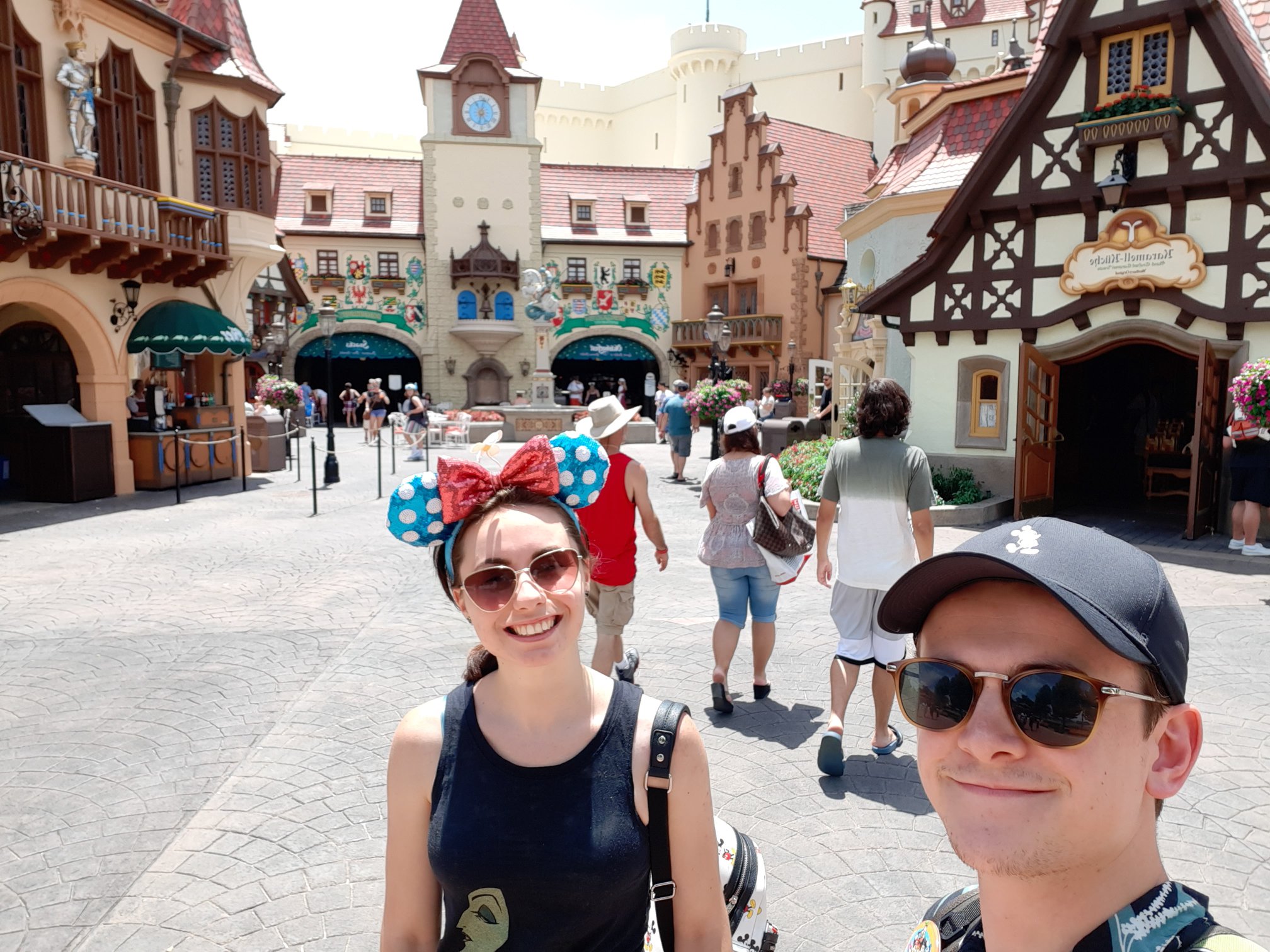 69206159_10215578430718129_6649466684040019968_o